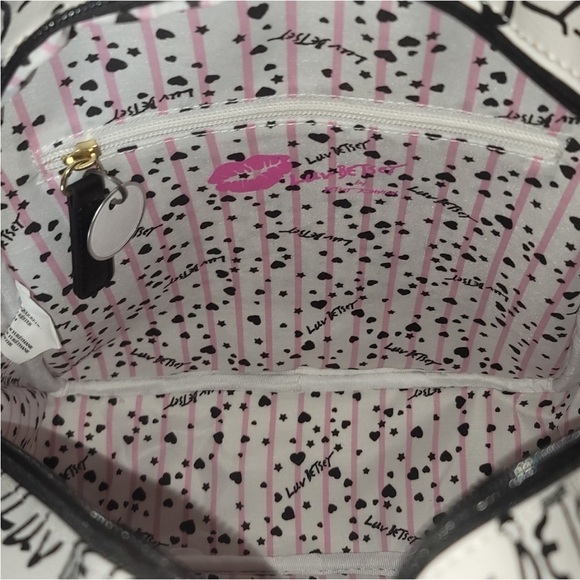 Betsey Johnson LUV Heart Backpack Hot Pink White Black - Picture 9 of 16